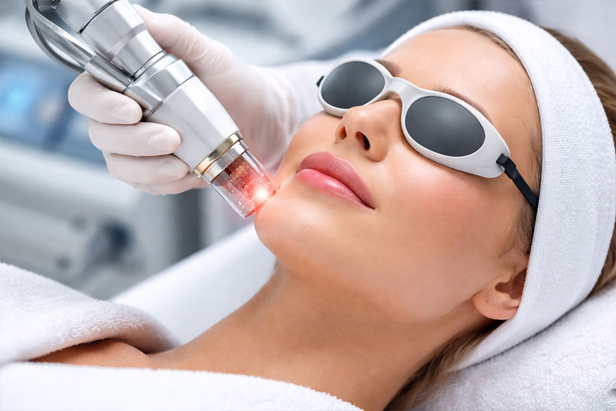 نقش طول موج و عمق نفوذ در پوست